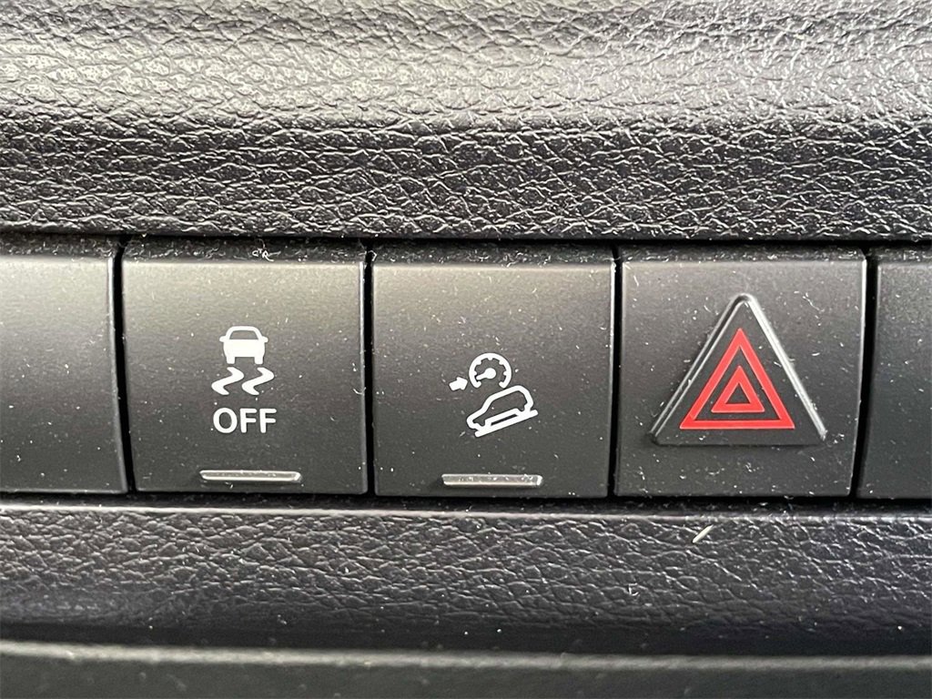 Used 2017 Jeep Wrangler Unlimited Sport w/ Connectivity Group image 20