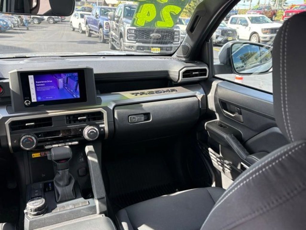 Used 2024 Toyota Tacoma 4x4 Double Cab image 62