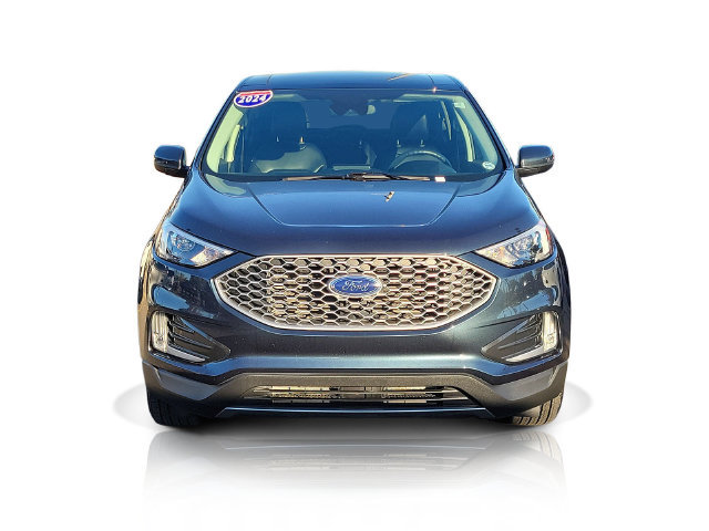 Certified 2024 Ford Edge SEL w/ Convenience Package AWD/4WD image 2