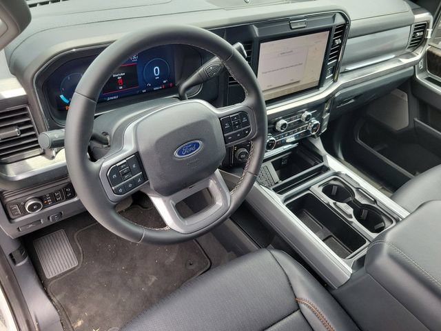 Certified 2025 Ford F450 Lariat AWD/4WD image 18