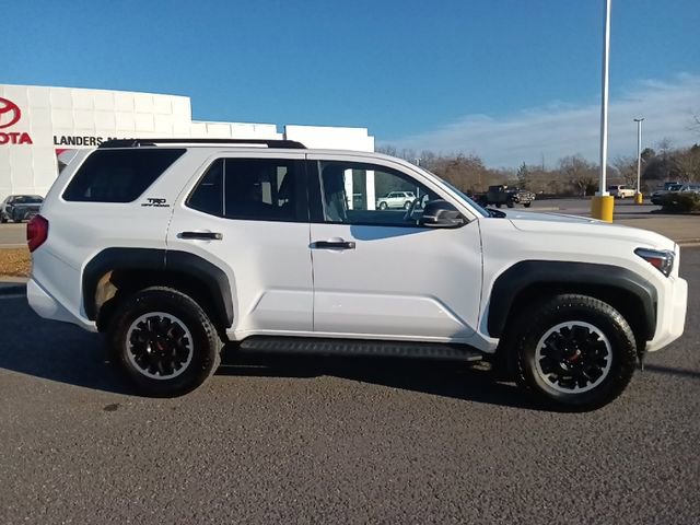Used 2025 Toyota 4Runner TRD Off-Road AWD/4WD image 2