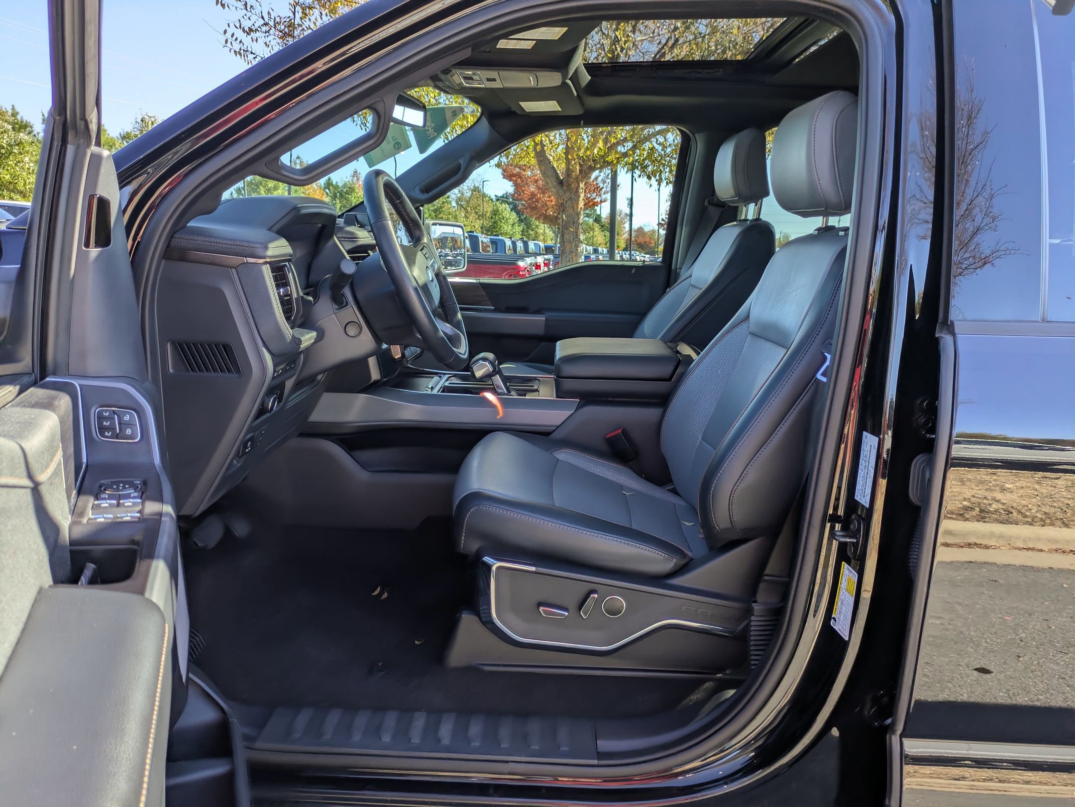 Certified 2024 Ford F150 Lightning Lariat image 16