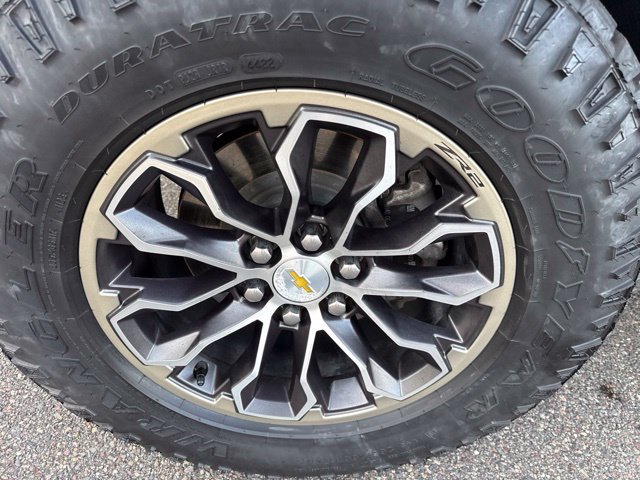 Used 2022 Chevrolet Colorado ZR2 AWD/4WD image 10