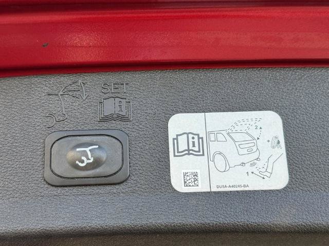 Certified 2019 Ford Escape Titanium FWD image 21