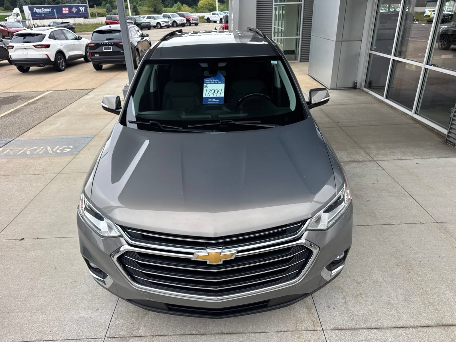 Used 2019 Chevrolet Traverse LT FWD image 12