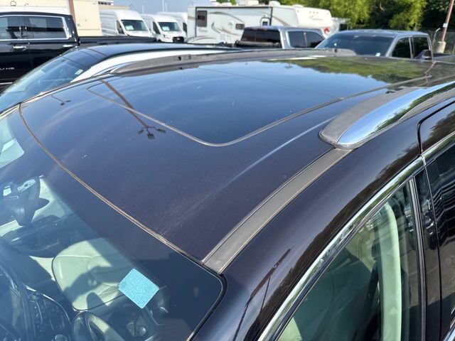 Used 2017 Chrysler Pacifica Limited w/ Advanced Safetytec Group FWD image 9