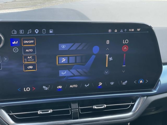 Used 2025 Chevrolet Equinox EV LT w/ Convenience Package image 15