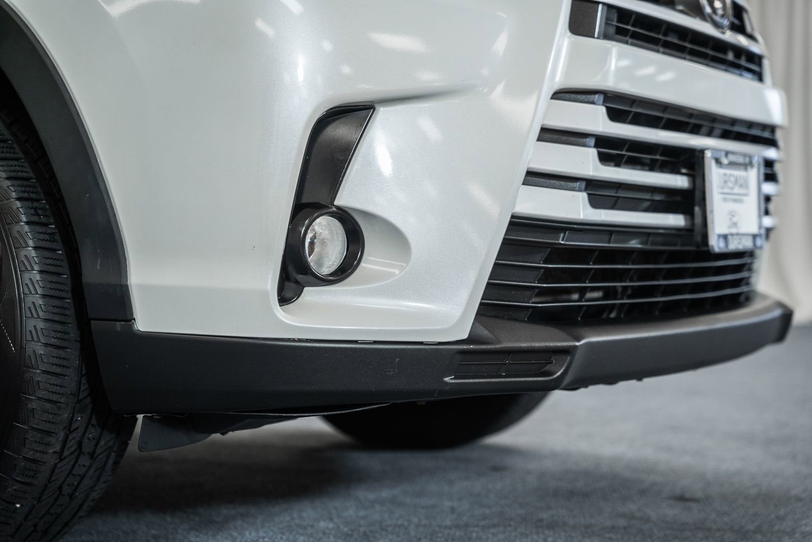 Used 2017 Toyota Highlander Plus w/ Protection Package #3 AWD/4WD image 18