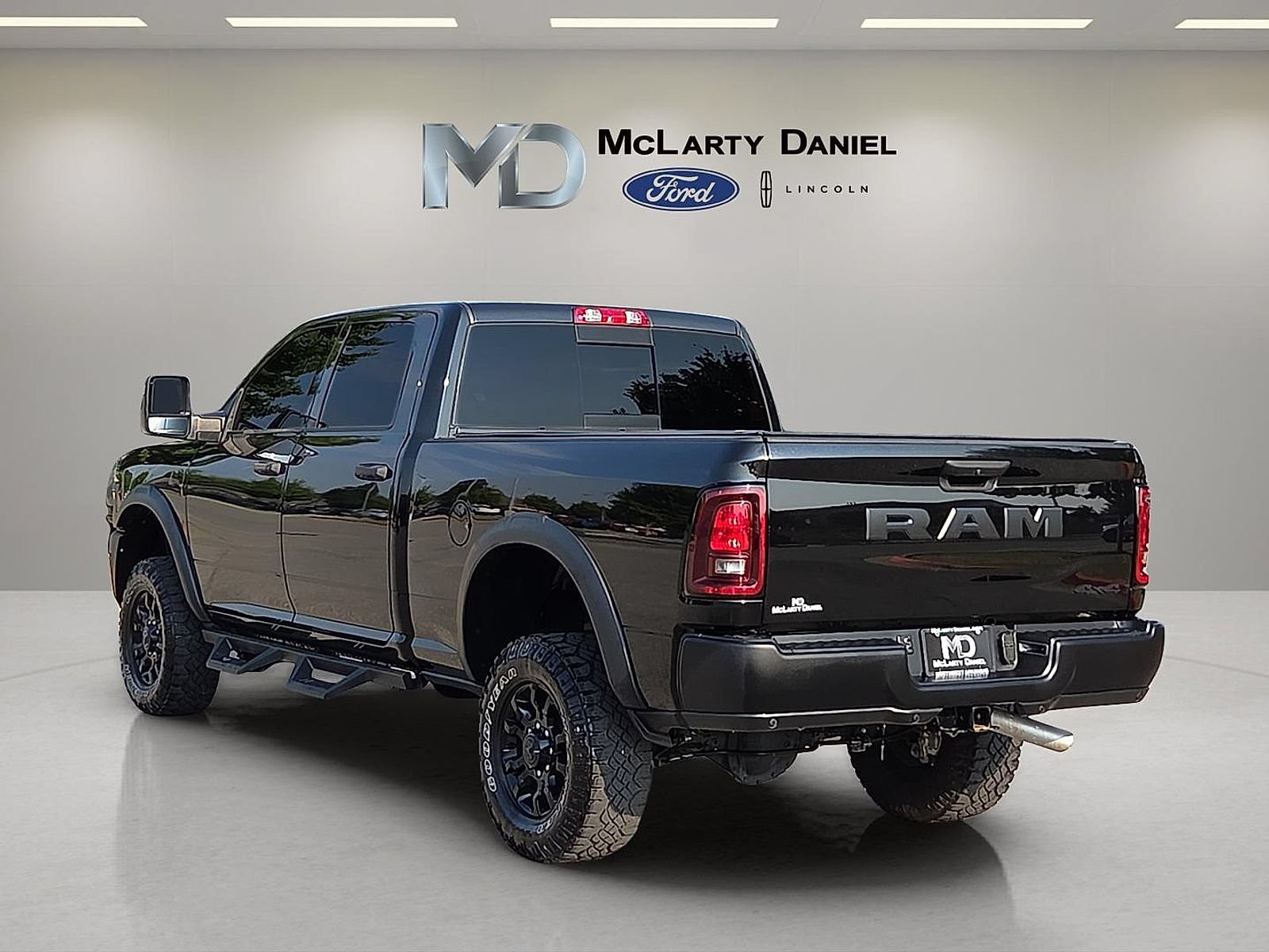Used 2025 RAM 2500 Tradesman w/ Power Wagon Package AWD/4WD image 4