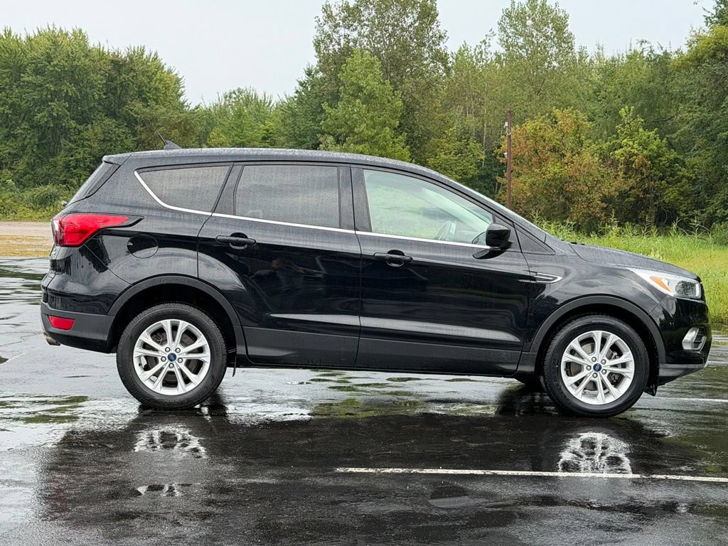 Certified 2019 Ford Escape SE FWD image 7