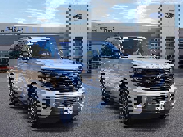 Certified 2025 Ford Expedition Active image 7