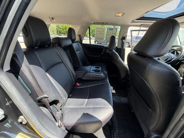 Used 2023 Toyota 4Runner TRD Off-Road Premium w/ Off Road Premium Plus Package AWD/4WD image 33