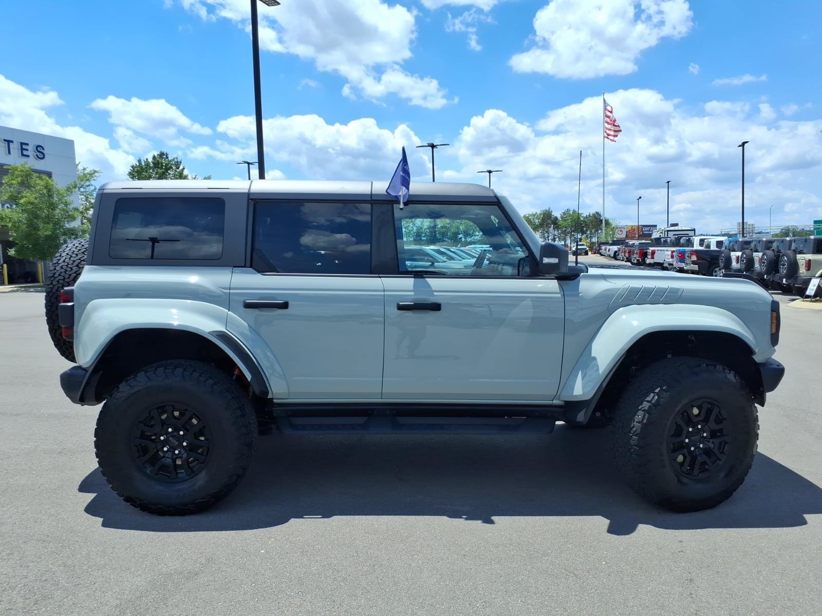 Certified 2024 Ford Bronco Raptor AWD/4WD image 2