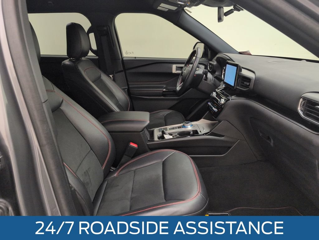 Certified 2023 Ford Explorer ST-Line w/ Class IV Trailer Tow Package RWD image 15