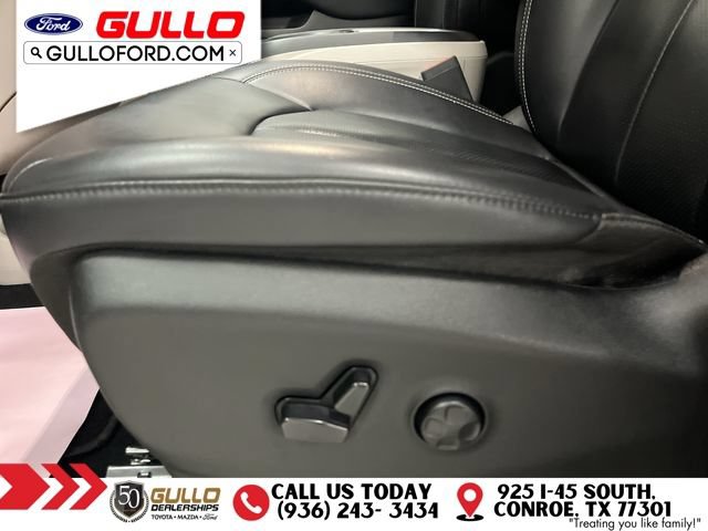 Used 2023 Chrysler Pacifica Touring-L FWD image 22