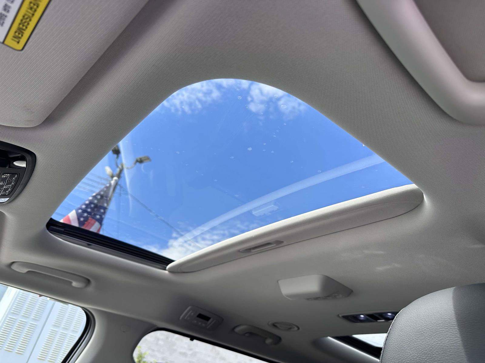Used 2025 Kia Carnival SX Prestige FWD image 14
