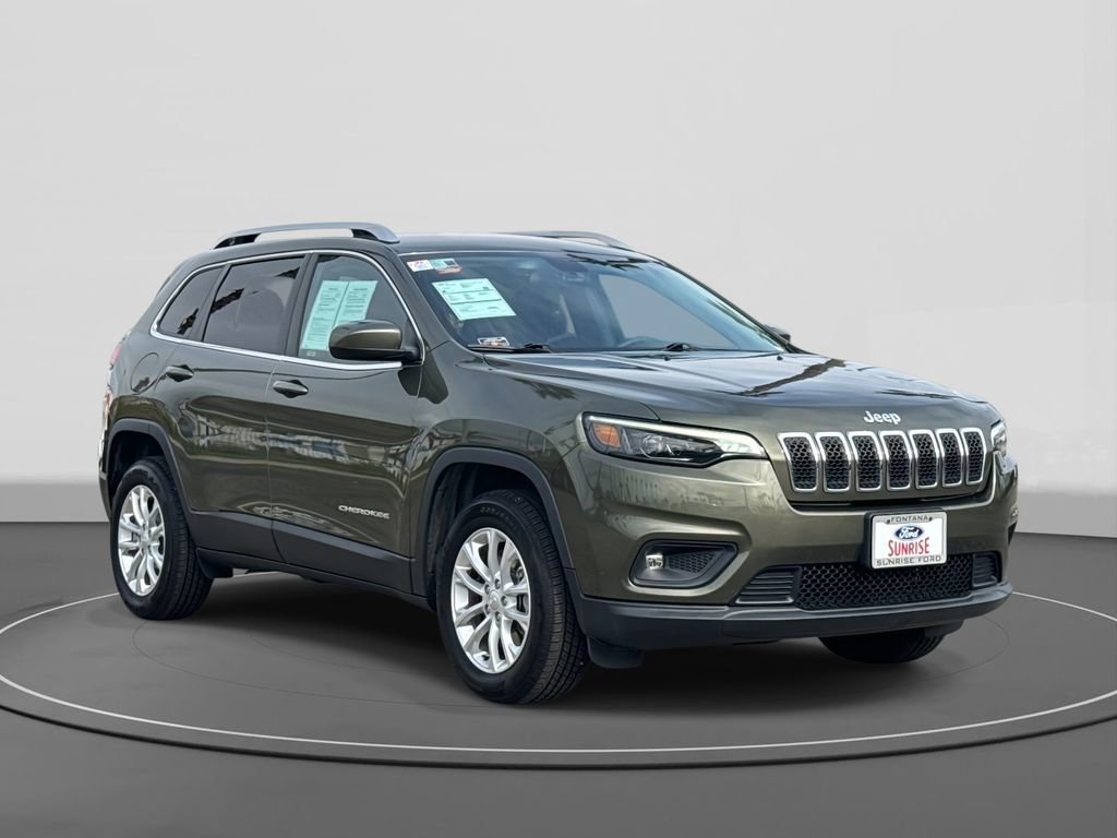 Used 2019 Jeep Cherokee Latitude w/ Popular Appearance Group image 5