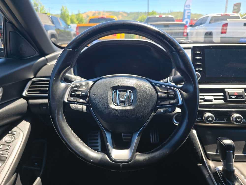 Used 2020 Honda Accord Sport image 11