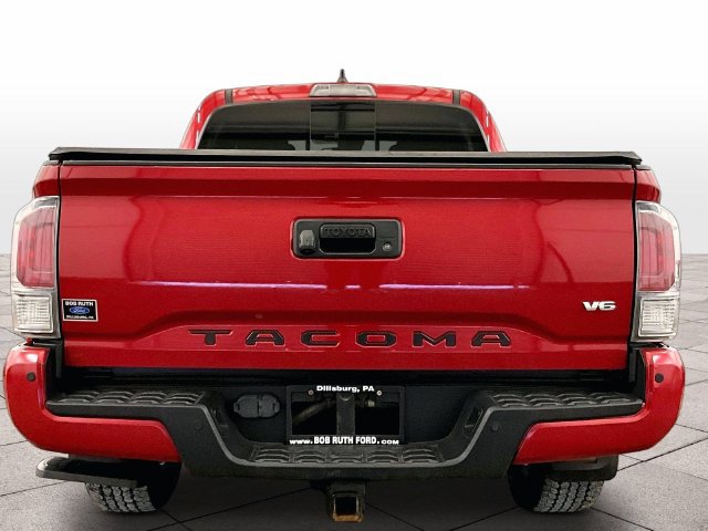 Used 2022 Toyota Tacoma TRD Off-Road w/ Technology Package AWD/4WD image 4
