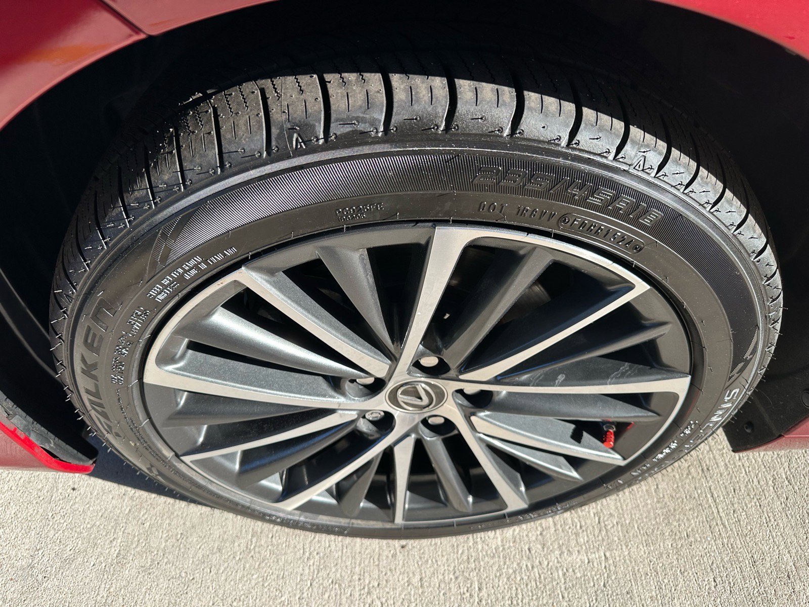 Used 2022 Lexus ES 350 w/ Premium Package FWD image 5