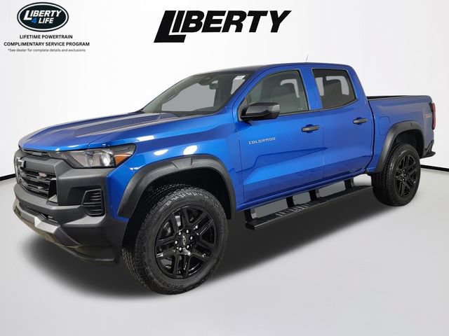Used 2024 Chevrolet Colorado Trail Boss AWD/4WD image 7