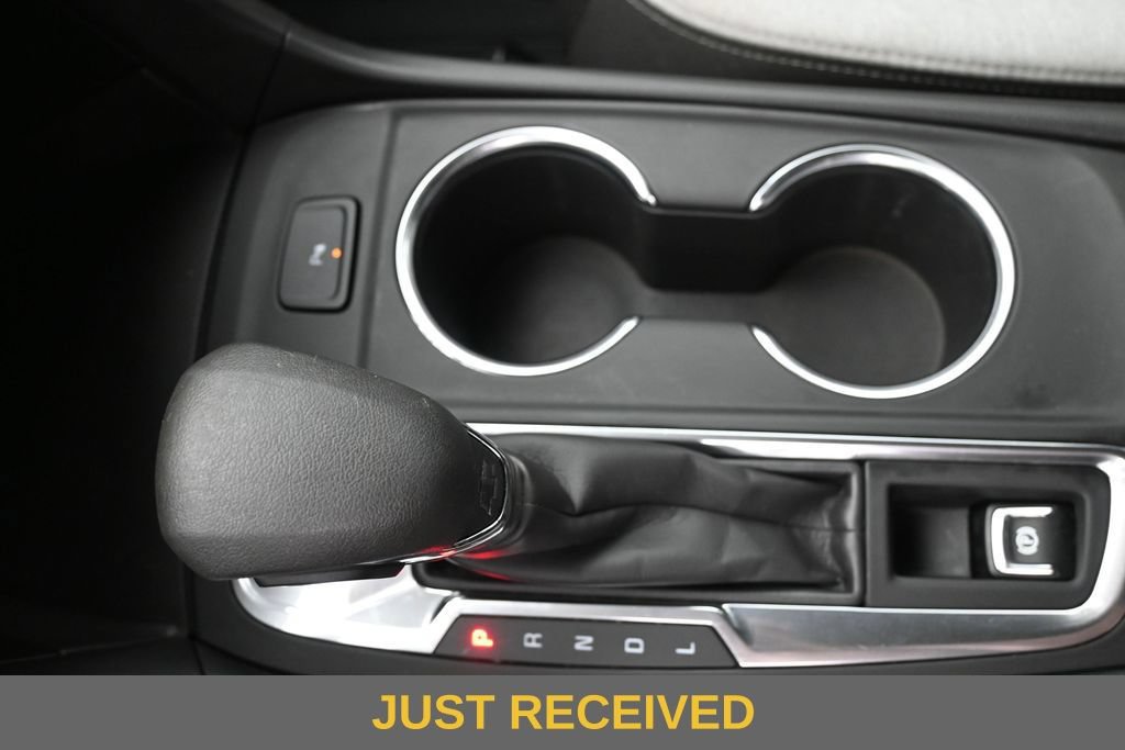 Used 2022 Chevrolet Equinox LT w/ Driver Convenience Package AWD/4WD image 14
