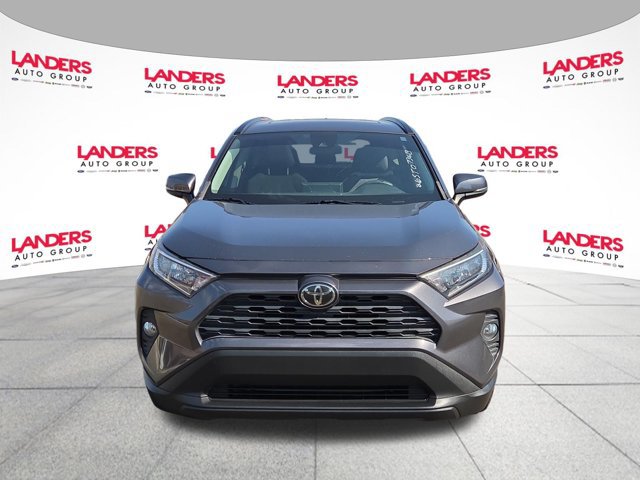 Used 2019 Toyota RAV4 XLE FWD image 8
