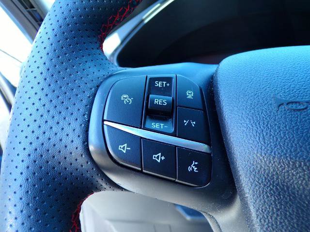 Certified 2023 Ford Escape ST-Line w/ Tech Pack #1 AWD/4WD image 25