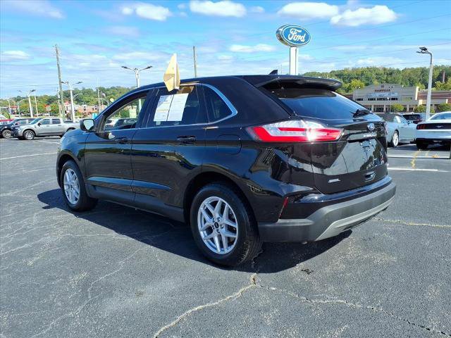 Certified 2024 Ford Edge SEL image 4