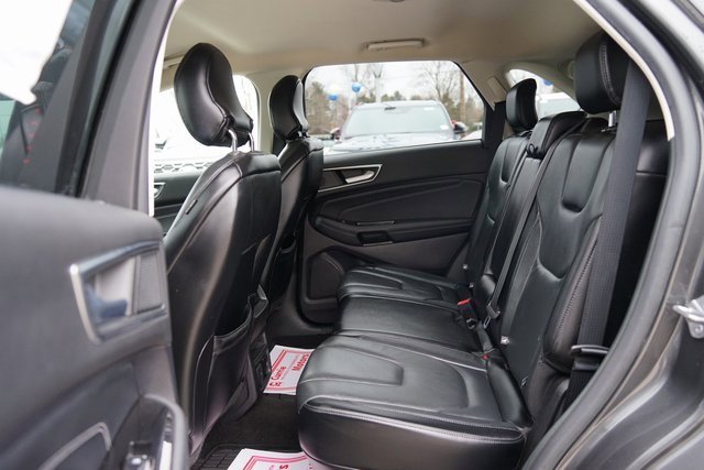 Certified 2019 Ford Edge Titanium w/ Cold Weather Package image 8