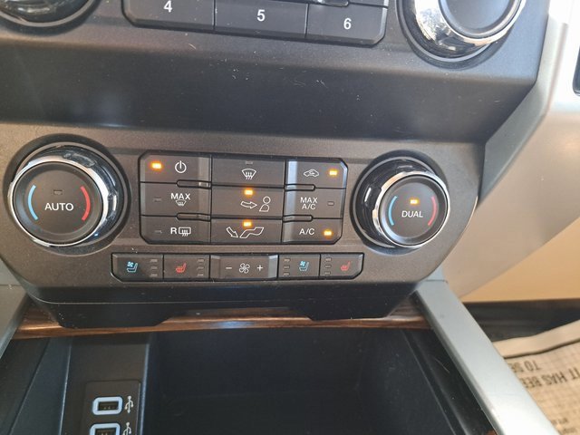 Certified 2019 Ford F150 Lariat image 13