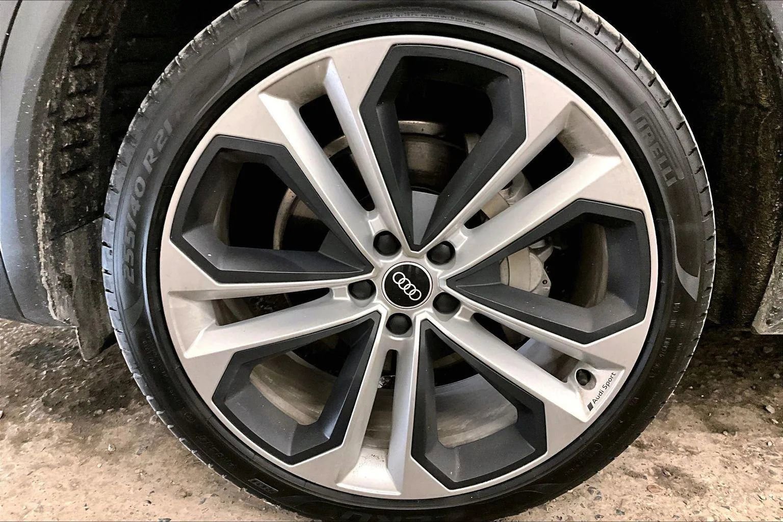 Used 2021 Audi Q5 2.0T Premium Plus w/ Premium Plus Package image 8