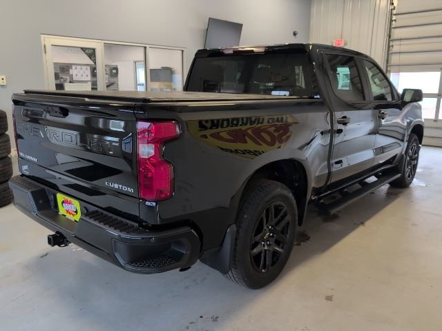 Used 2023 Chevrolet Silverado 1500 Custom image 5