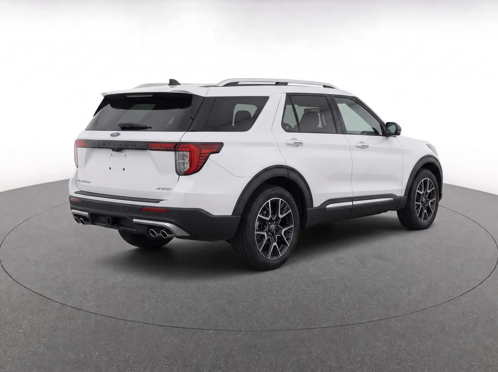Certified 2025 Ford Explorer Platinum w/ Ultimate Package AWD/4WD image 5
