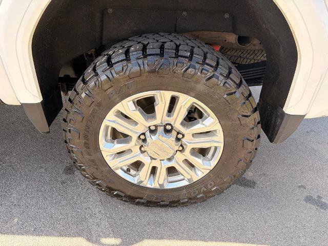 Used 2022 GMC Sierra 2500 Denali AWD/4WD image 32