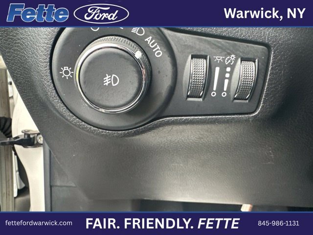 Used 2019 Jeep Compass Latitude AWD/4WD image 24