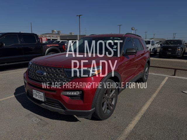 Certified 2021 Ford Explorer XLT w/ Equipment Group 202A image 1