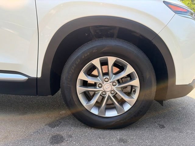 Used 2019 Hyundai Santa Fe SEL AWD/4WD image 11