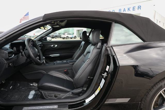 Certified 2025 Ford Mustang Premium w/ Wheel & Stripe Package image 20