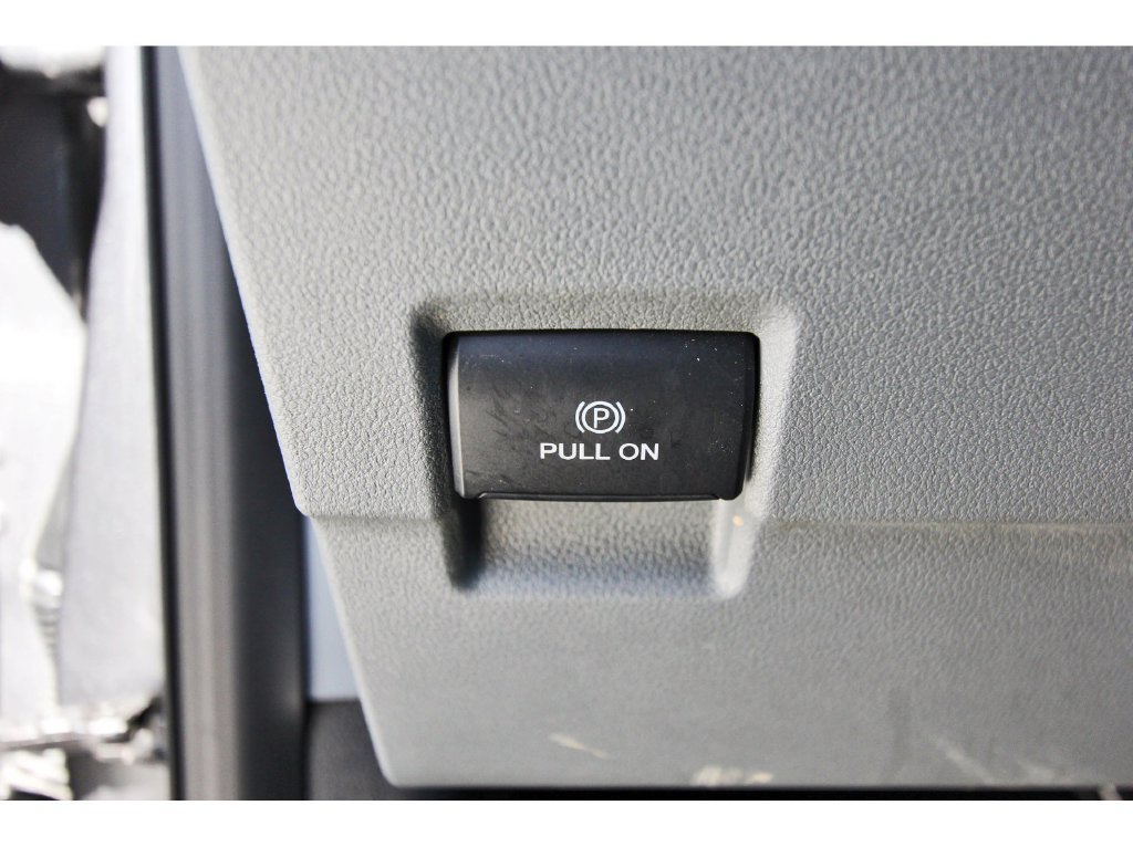 Certified 2025 Ford F250 XLT w/ 360-Degree Camera Package AWD/4WD image 23