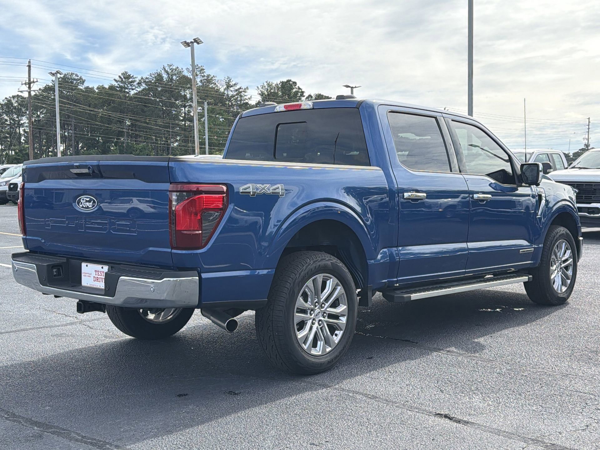 Certified 2024 Ford F150 XLT w/ Equipment Group 302A MID AWD/4WD image 33