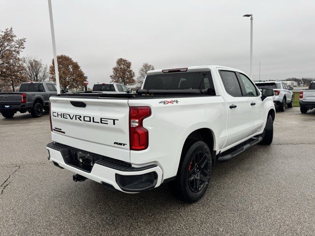 Used 2023 Chevrolet Silverado 1500 RST w/ Redline Edition image 8