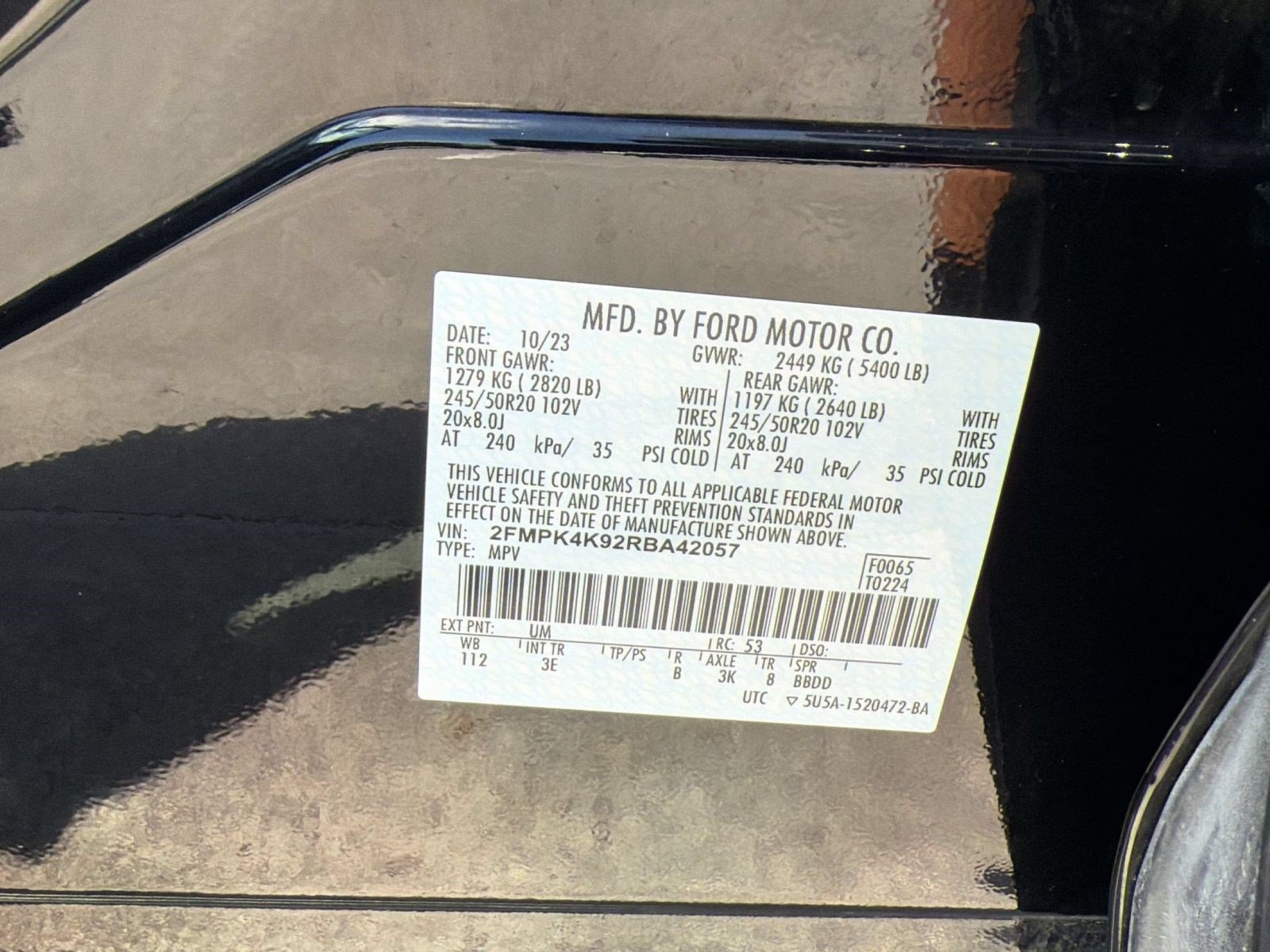 Certified 2024 Ford Edge Titanium AWD/4WD image 25