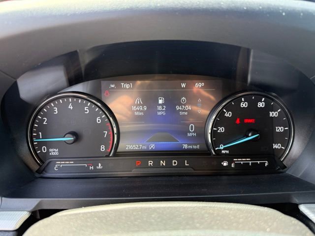 Certified 2024 Ford Explorer XLT w/ Equipment Group 202A AWD/4WD image 15