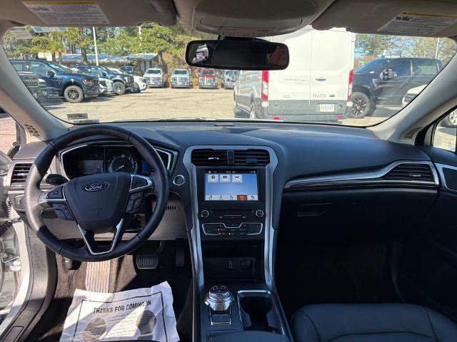 Certified 2018 Ford Fusion SE w/ Equipment Group 602A image 12