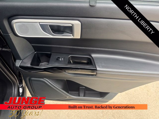 Certified 2023 Ford Explorer ST w/ Technology Package AWD/4WD image 17