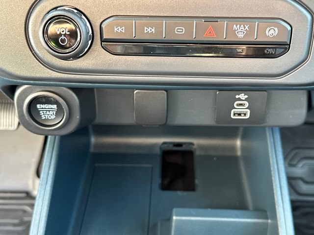 Certified 2025 Ford Maverick XLT w/ XLT Luxury Package AWD/4WD image 33