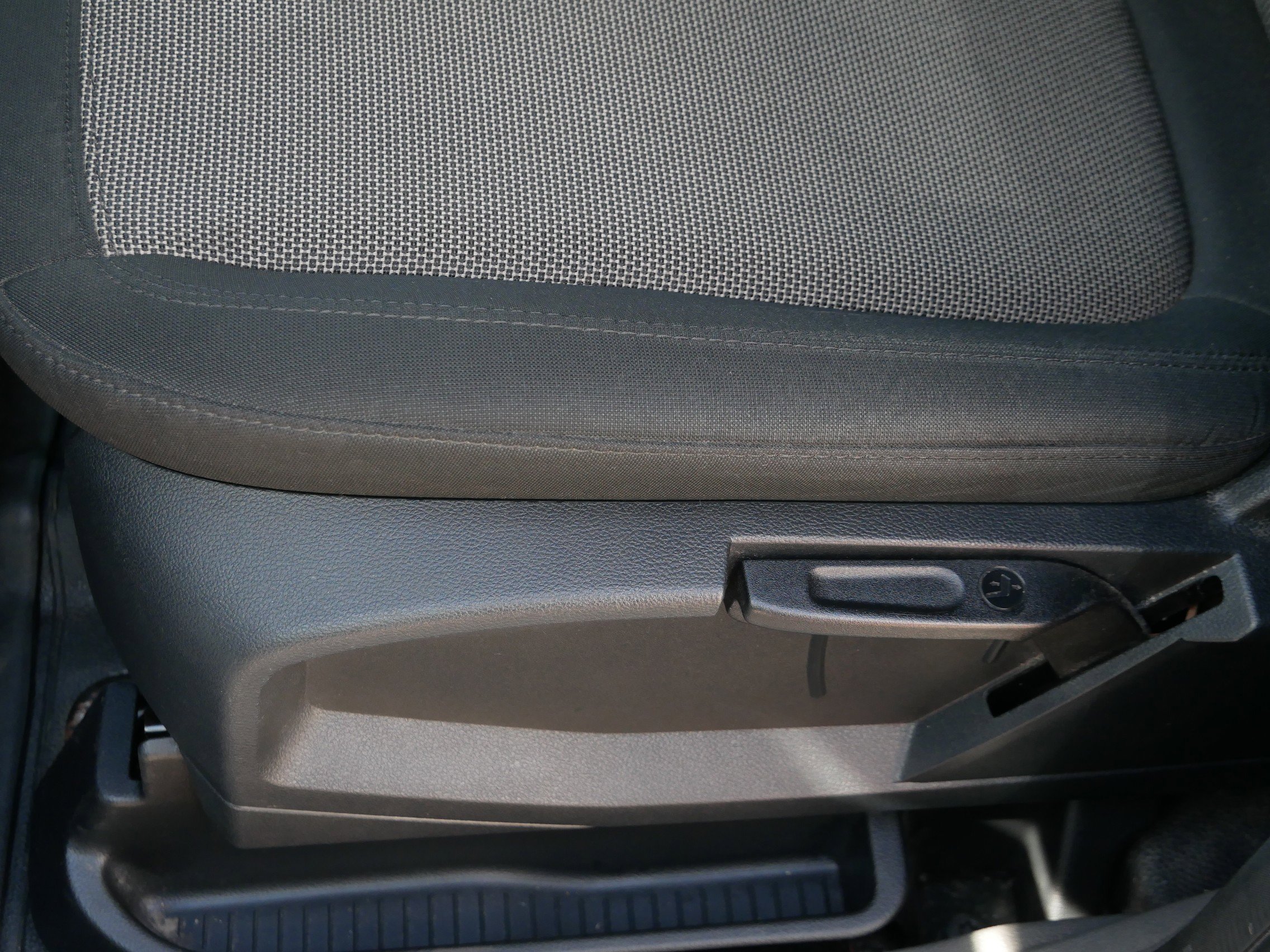 Certified 2023 Ford Transit Connect XL FWD image 9