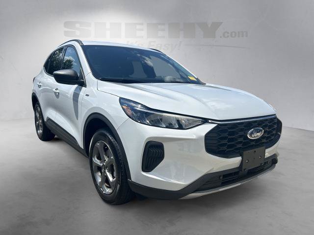 Certified 2026 Ford Escape ST-Line AWD/4WD image 2