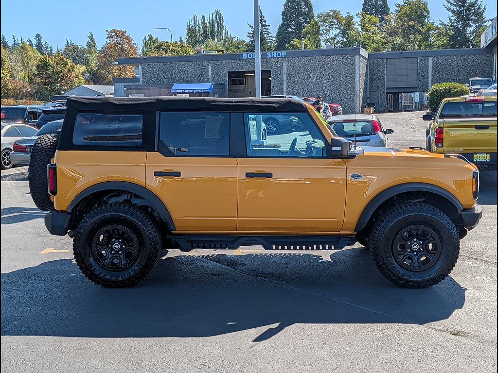 Certified 2022 Ford Bronco Wildtrak AWD/4WD image 4